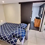 Le Petit Rocher 30m2- Standing 3 Etoiles *