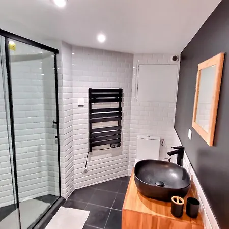 Le Petit Rocher 30m2- Standing 3 Etoiles Apartament *