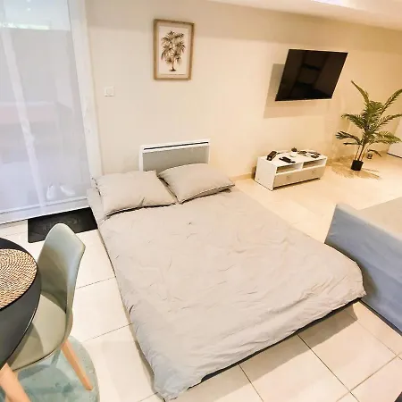 Apartament Le Petit Rocher 30m2- Standing 3 Etoiles