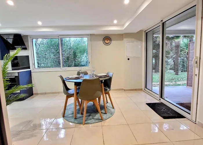 Le Petit Rocher 30m2- Standing 3 Etoiles * Saint-Aignan-Grand-Lieu