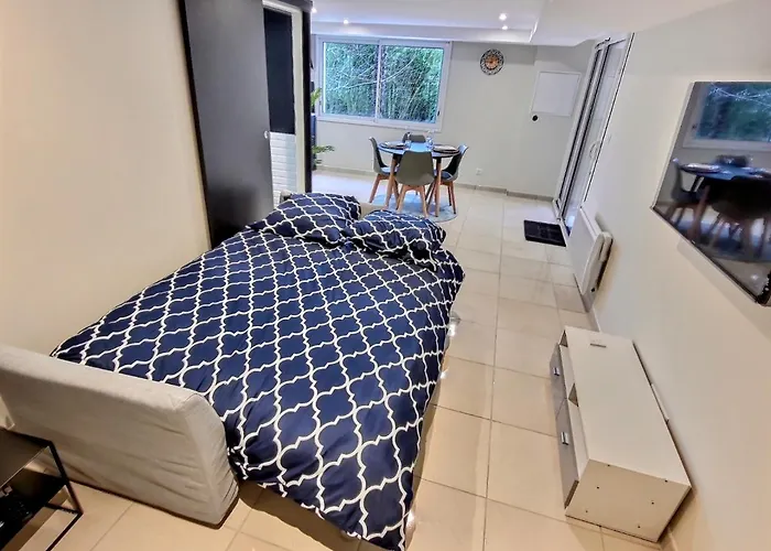 Le Petit Rocher 30m2- Standing 3 Etoiles Apartment