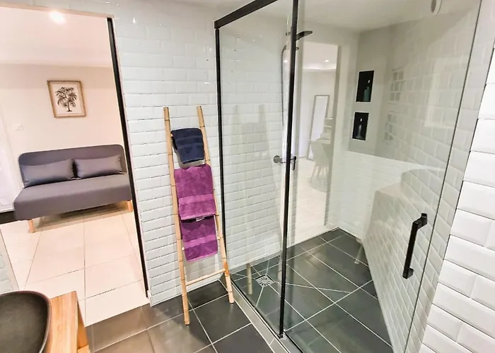 Le Petit Rocher 30m2- Standing 3 Etoiles